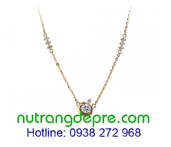 Dây chuyền vàng 18K gắn kim cương